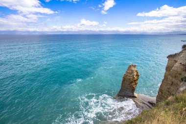 Yalnız rock Sidari, Corfu, Yunanistan