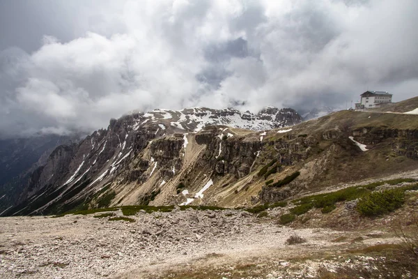 Widok Krajobraz Szlaków Gór Tre Cime Lavaredo Drei Zinnen Włochy — Zdjęcie stockowe