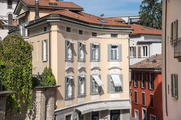 Piazza della Riforma, Lugano, Szwajcaria — Zdjęcie stockowe