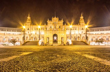 Geceleri Plaza de Espana, Sevilla, İspanya