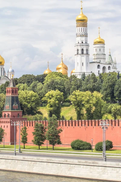 Moskevské kremelské zdi panorama — Stock fotografie