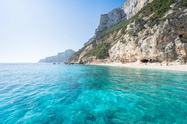 Παραλία Cala Gabbiani, Σαρδηνία, Ιταλία — Φωτογραφία Αρχείου