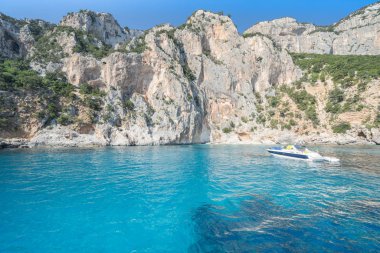 Doğu kıyısı Cala abbiani plajı, Sardinya, İtalya