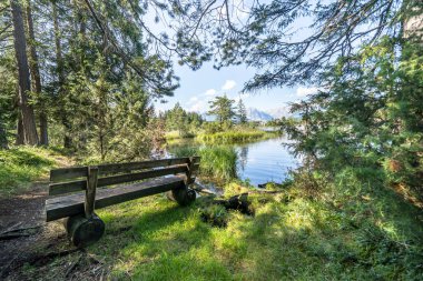 Avusturya, Tirol 'deki Seefeld' de Wildsee Gölü
