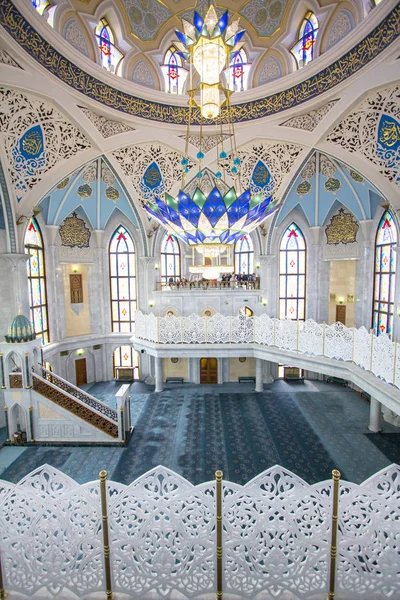 Interior da Mesquita Kul Sharif em Kazan, Rússia — Fotografia de Stock