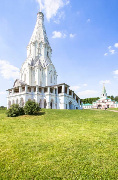 Igreja da Ascensão no parque Kolomenskoye, Moscou, Rússia — Fotografia de Stock
