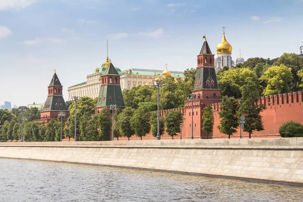 Moscow kremlin muur panorama — Stockfoto