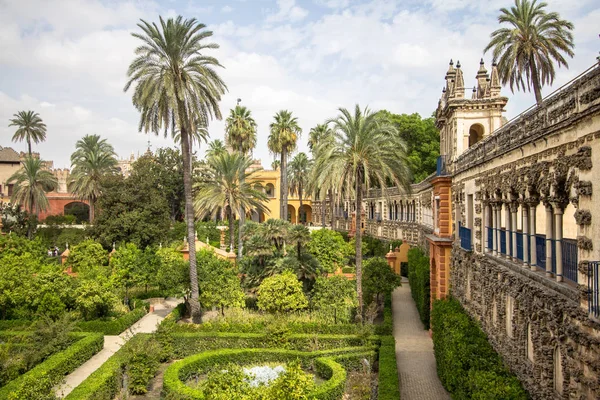 Real Alcazar Gardens w Sewilli, Hiszpania — Zdjęcie stockowe