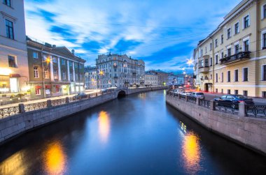 Kanal St. Petersburg, alacakaranlıkta, Rusya