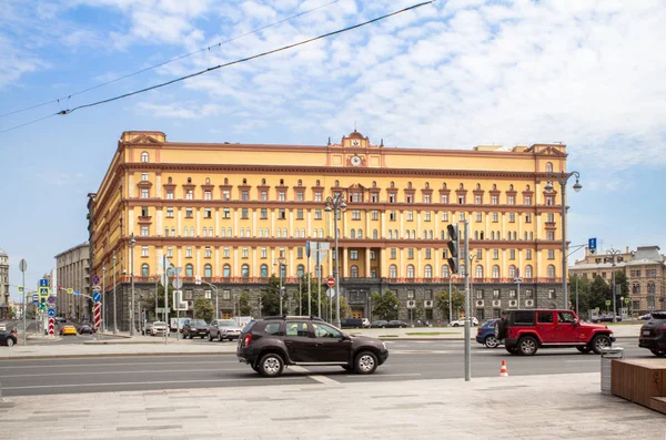 Bouw van de Russische Federatie van de Federale Veiligheidsdienst op het Plein van Lubyanka, Moskou — Stockfoto
