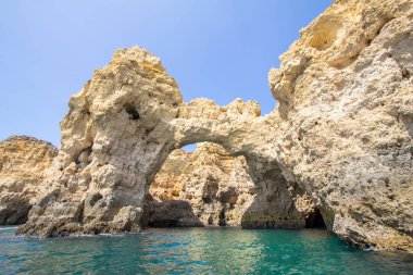 Ponta da Piedade, Algavre, Portekiz 'deki kayalıklar
