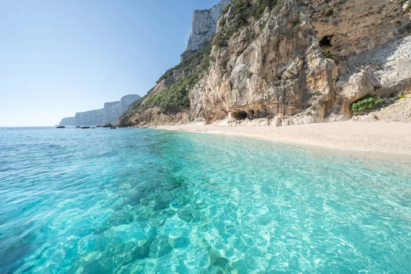 Παραλία Cala Gabbiani, Σαρδηνία, Ιταλία — Φωτογραφία Αρχείου