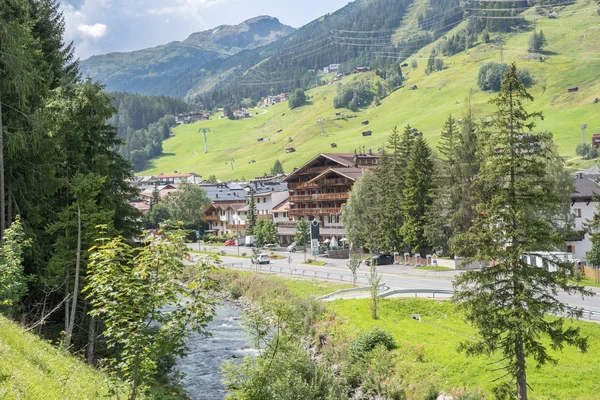 Saint anton am arlberg in österreich — Stockfoto