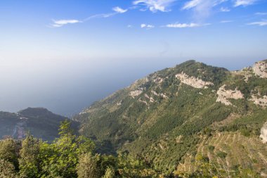 İtalya, Positano yakınlarındaki Tanrıların Yolu