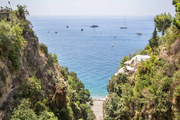 Utsikt mot stranden Bagni d 'Arienzo, Amalfikusten, Italien — Stockfoto