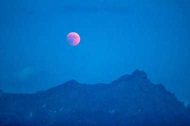 Güzel güneş tutulması