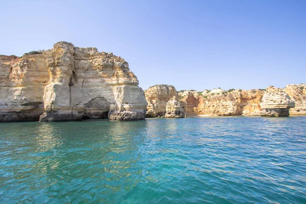 Praia Marinha in Portimao, Algarve, Portugal — Stockfoto