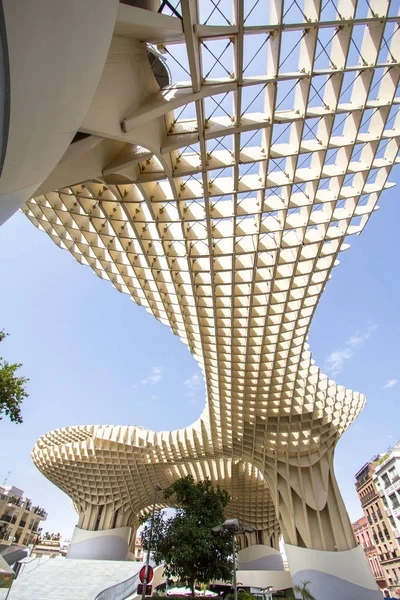 Метропольский зонтик в Севилле, Испания — стоковое фото