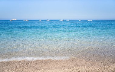 Açık mavi deniz suyu, Sardunya, İtalya