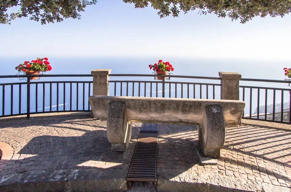 Aussichtspunkt im Dorf Pogerola, Amalfiküste, Italien — Stockfoto