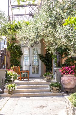 Villa Cimbrone, Ravello, İtalya 'da küçük bir restoran.