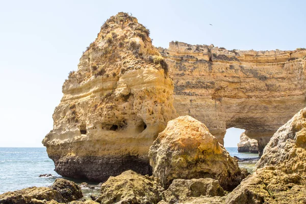 Praia Marinha w Portimao, Algarve, Portugalia — Zdjęcie stockowe