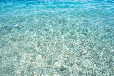 Açık mavi deniz suyu, Sardunya, İtalya