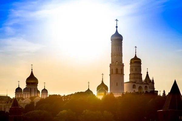 Вид на церковный комплекс Московского Кремля, Россия — стоковое фото