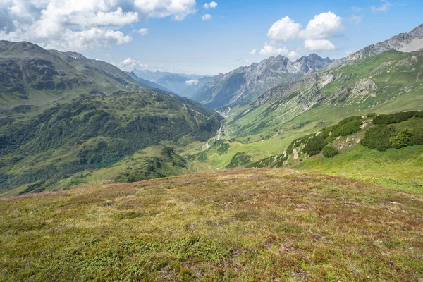 Piękny krajobraz alpejski — Zdjęcie stockowe