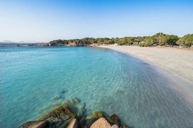 Sardunya, İtalya 'da ünlü Spiaggia Capriccioli