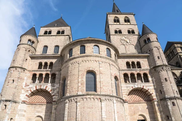 Saint Peter Roman Cathedral, Trier, Duitsland — Stockfoto