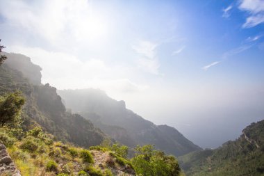 İtalya, Positano yakınlarındaki Tanrıların Yolu