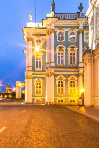 Pałac zimowy w Sankt petersburg, Federacja Rosyjska — Zdjęcie stockowe