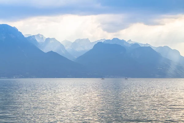 スイスのジュネーヴ湖パノラマ — ストック写真