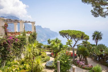 Villanın bahçesi Rufolo, Amalfi Sahili, Ravello, İtalya