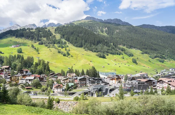 Saint Anton am Arlberg en Austria — Foto de Stock