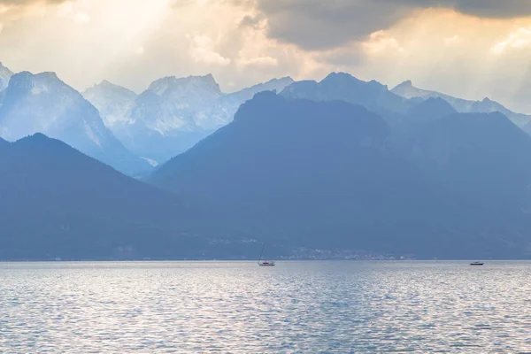 スイスのジュネーヴ湖パノラマ — ストック写真