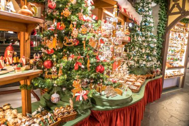 Noel ağacı süslemesi