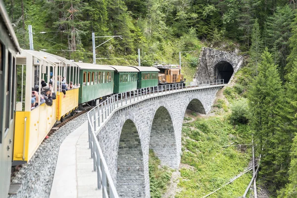 Tren de vapor histórico en Davos, Suiza —  Fotos de Stock