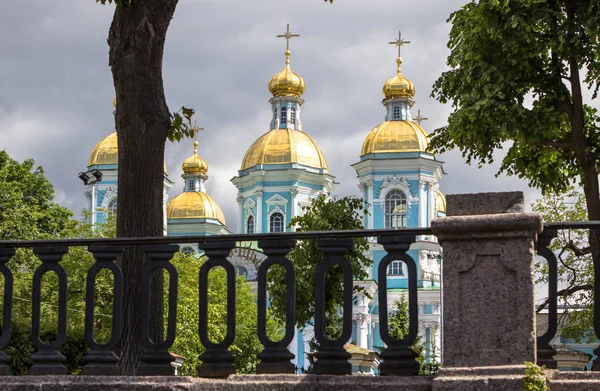 La Catedral Naval de San Nicolás en San Petersburgo — Foto de Stock