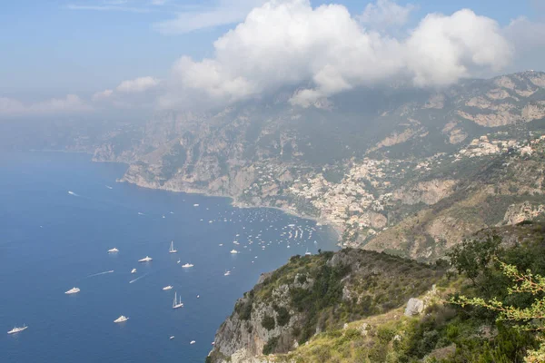 Linia brzegowa Positano, wybrzeże Amalfi, Włochy — Zdjęcie stockowe