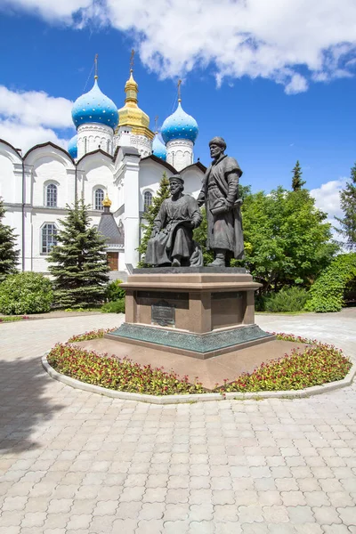 Monumento Los Arquitectos Del Kremlin Kazán Catedral Anunciación Kazán Kremlin — Foto de Stock