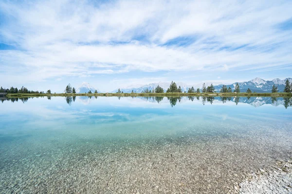 Bergssjö Speicherteich Gschwandtkopf Seefeld Tyrolen Österrike — Stockfoto