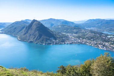 İsviçre 'nin Bre Dağı' ndan Lugano Gölü Panoraması