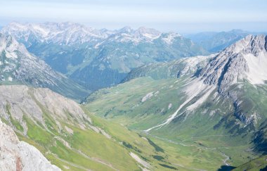 Avusturalya Alpleri, Saint, Anton, Tyrol 'da yaz manzarası