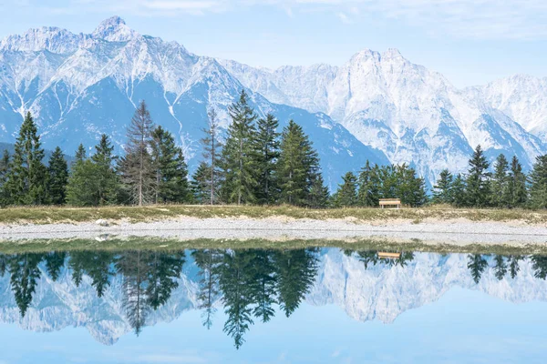 Mountain Lake Speicherteich Gschwandtkopf Seefeld Tirol Austria — 스톡 사진