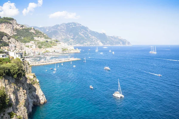 Till Hamnen Med Båtar Och Båtar Amalfikusten Italien — Stockfoto