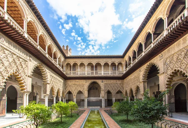 Spanya Nın Seville Kraliyet Sarayı Ndaki Teras Las Doncellas Sakin — Stok fotoğraf