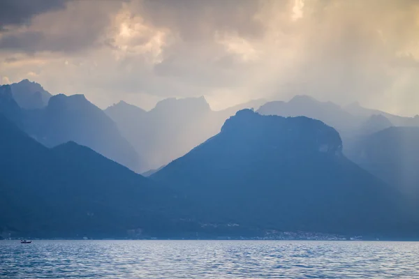 Vacker Sjöutsikt Genève Från Montreux Schweiz — Stockfoto