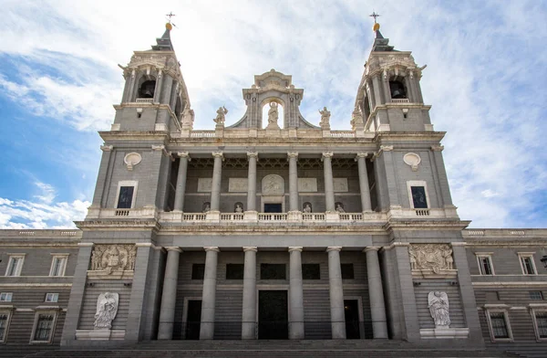 Façade Entrée Cathédrale Almudena Madrid Espagne — Photo